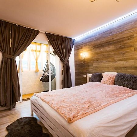 Apartament Maria アルバ・ユリア エクステリア 写真