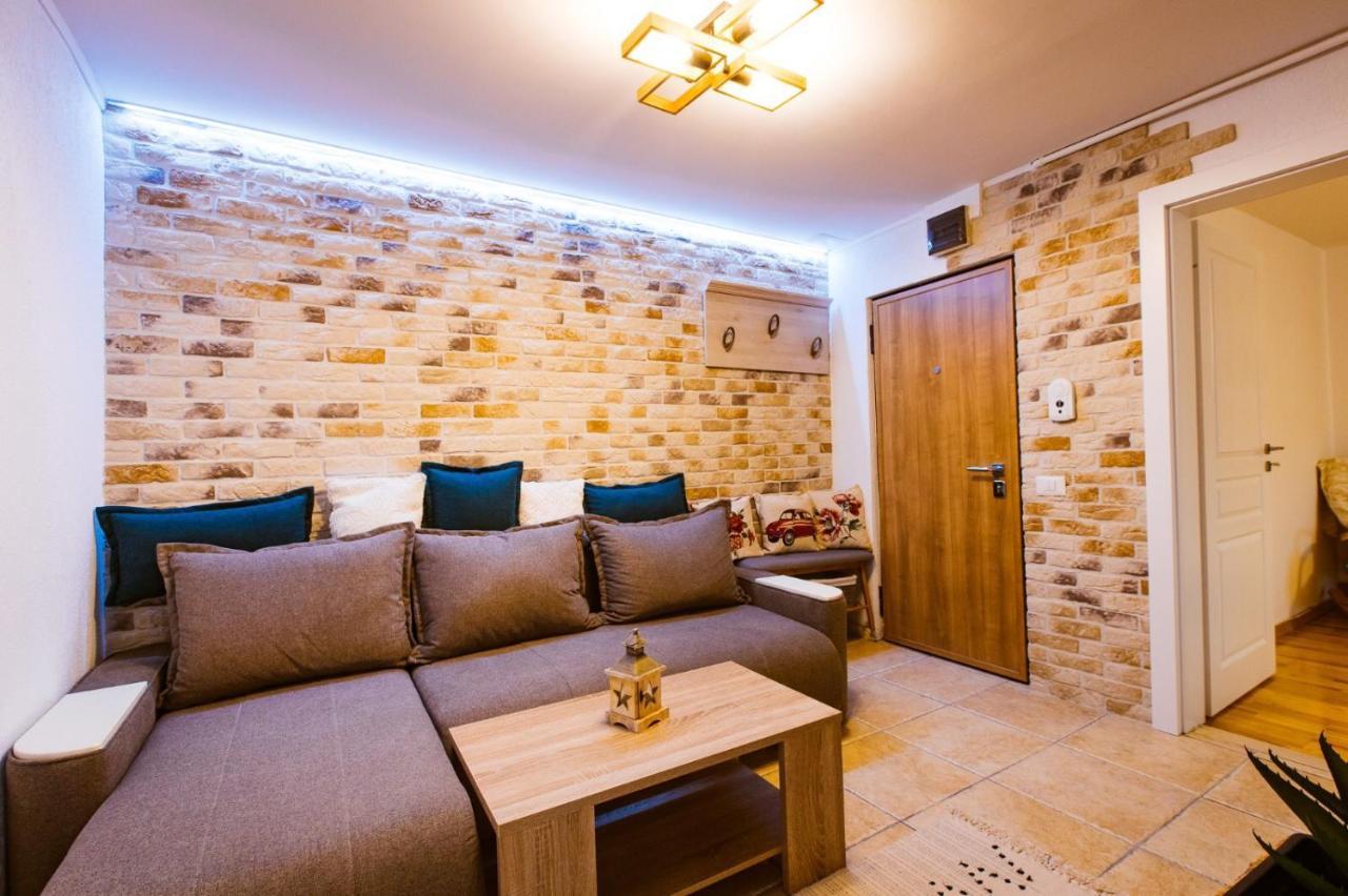 Apartament Maria アルバ・ユリア エクステリア 写真